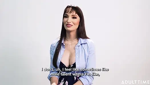 Lexi luna hatte eine freche sextoyparty!