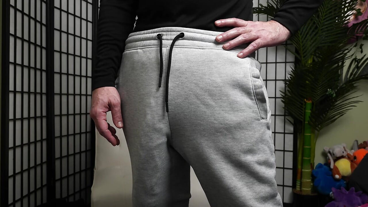 Big Dick Teacher Fucks Student that needs an A+ on Test