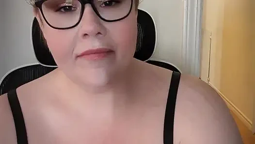 Kadın kılıklı terapist HollyLou