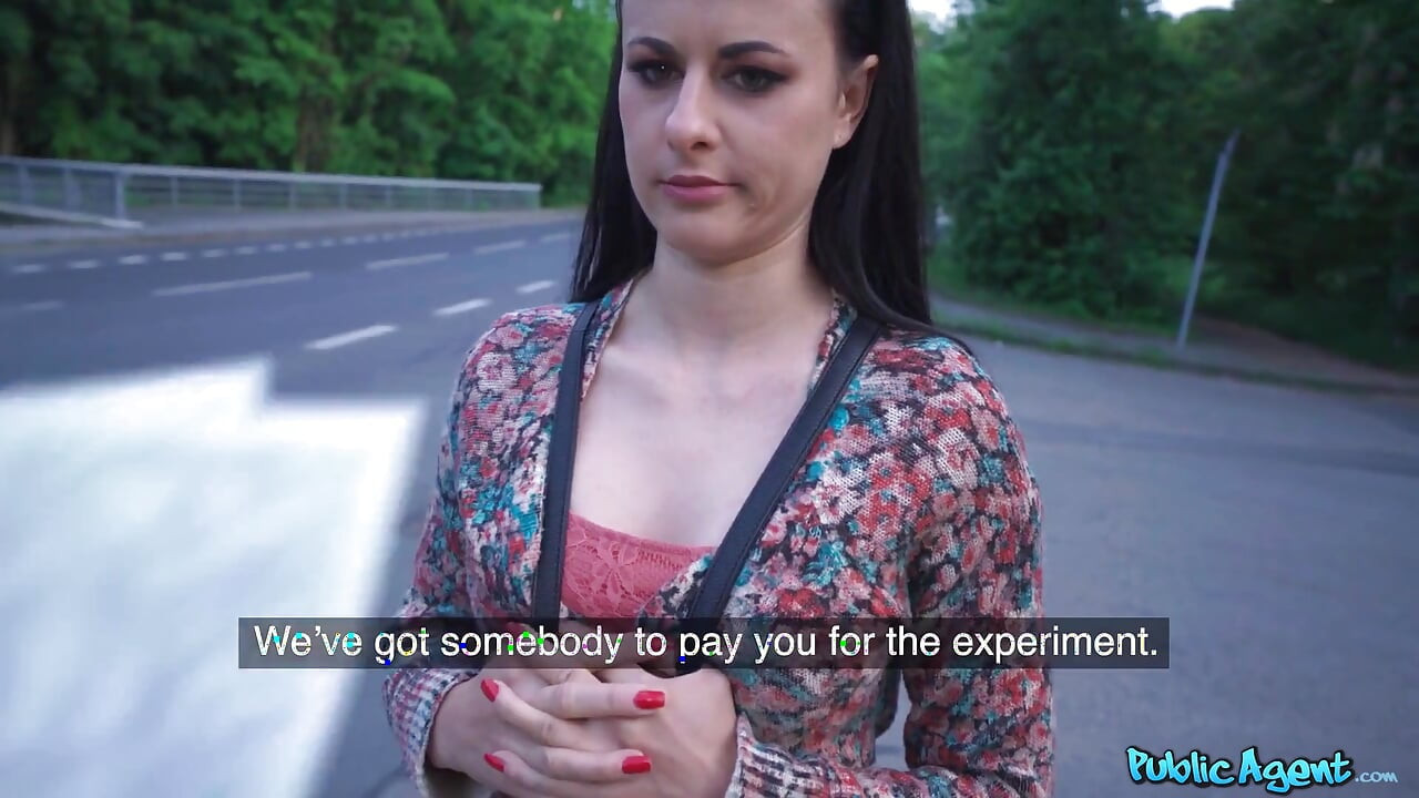 Public Agent - Dark-haired Beauty Billie Star Sucks Dick for Cash