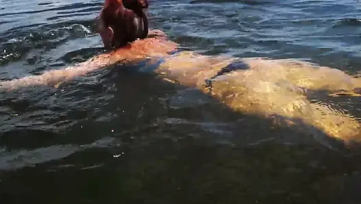 Volga-river'da yüzme
