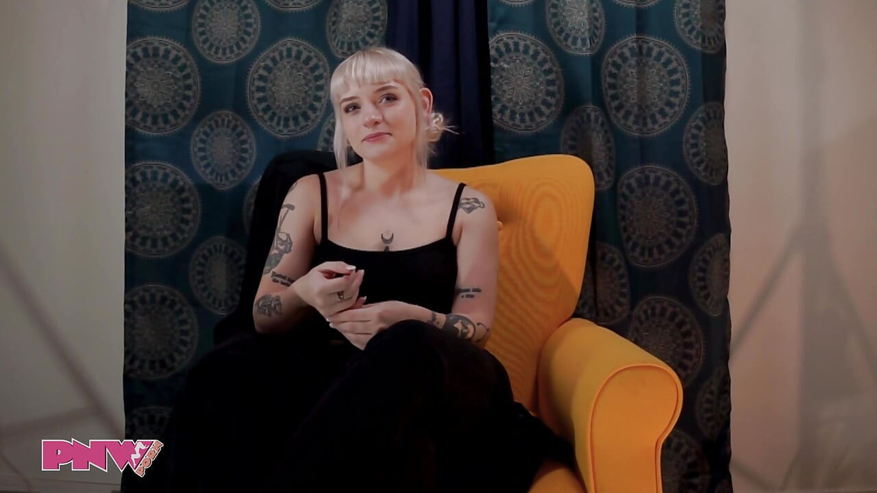 Naomi Nash entrevista mais jogo solo