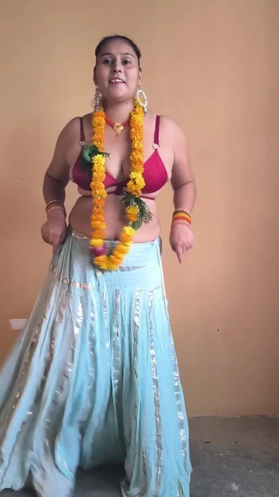 Spectacular moment from "Puja baby dance performance"