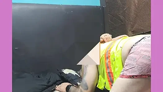 Üvey kardeşimi bacaklarıma hazine sandığı gibi açıyorum!
