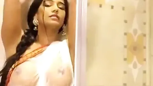 Danse indienne nue
