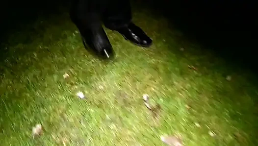 Sarışın Bomba Lüks Arabada Yarakla Azdırıyor