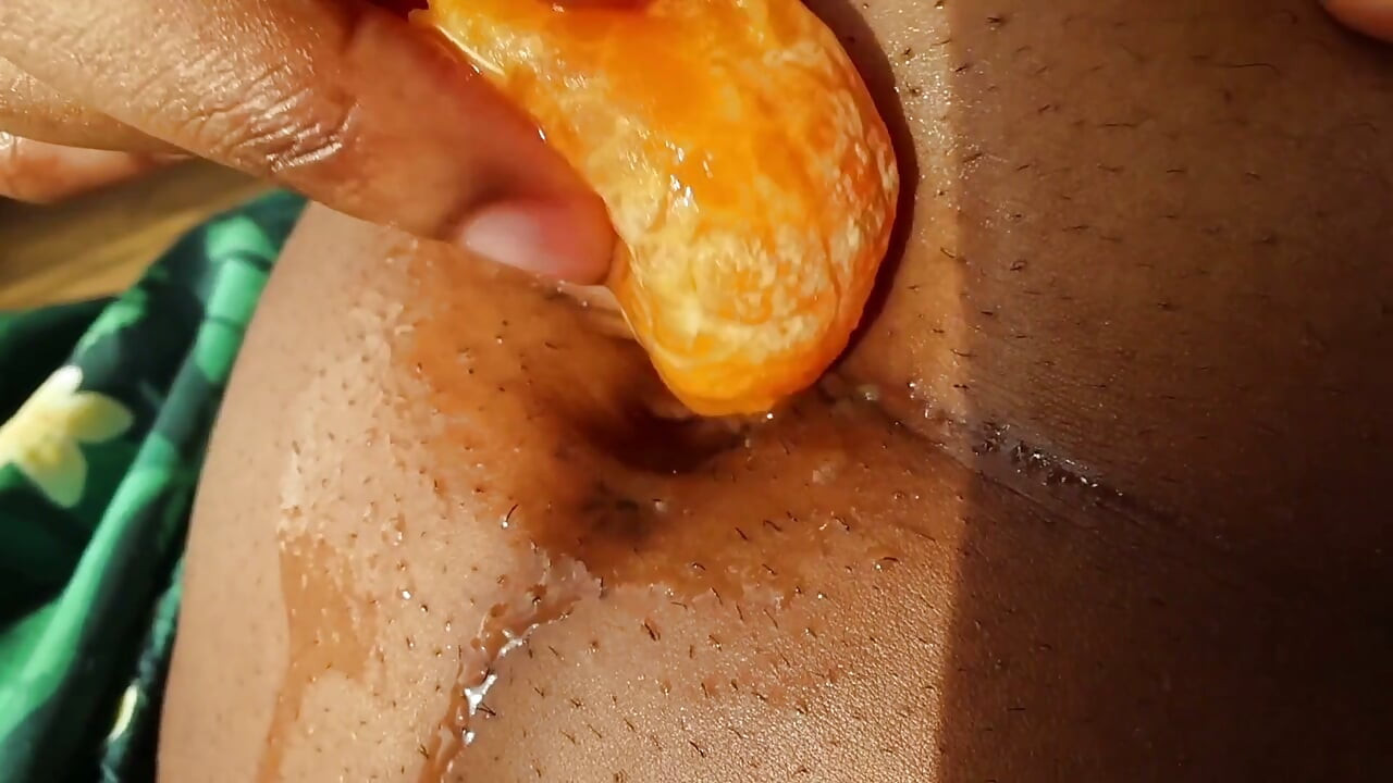 Belly Button Fructe zdrobire și umed senzor asmr
