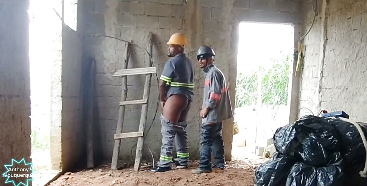 Electrician Fucking His Assistant During Work