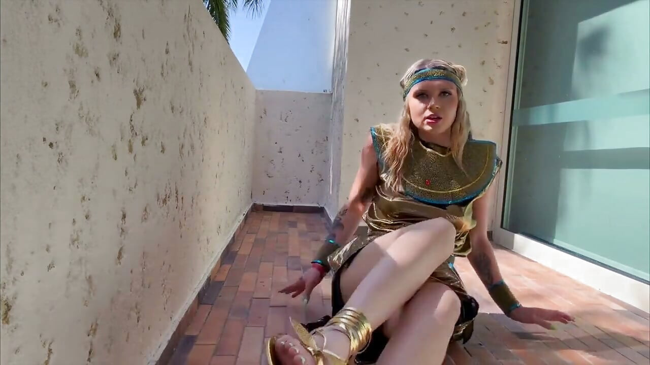 Juliana Egyptian Femdom