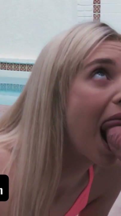 Cute Blonde Step Daughter Gets Hardcore Big Dick Down From Older Guy - FamilyStrokes | Clip 2