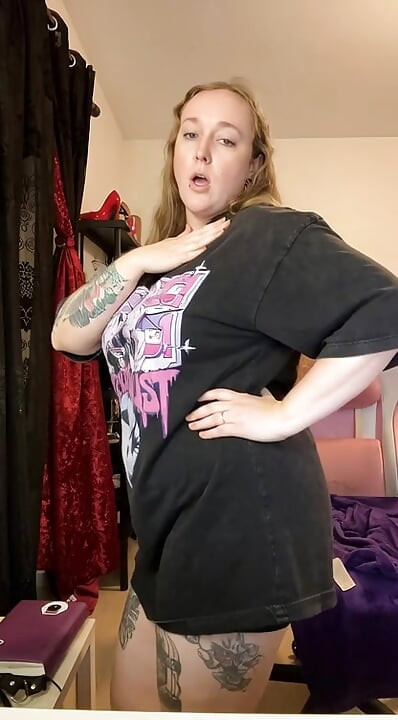 kissica video