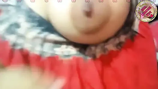 Memek dan toketku yang berbulu dan sakti