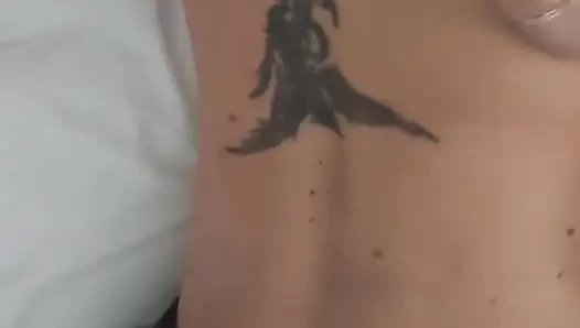 Yakın çekim amcık sikişi ve 2 el serbest boşalma