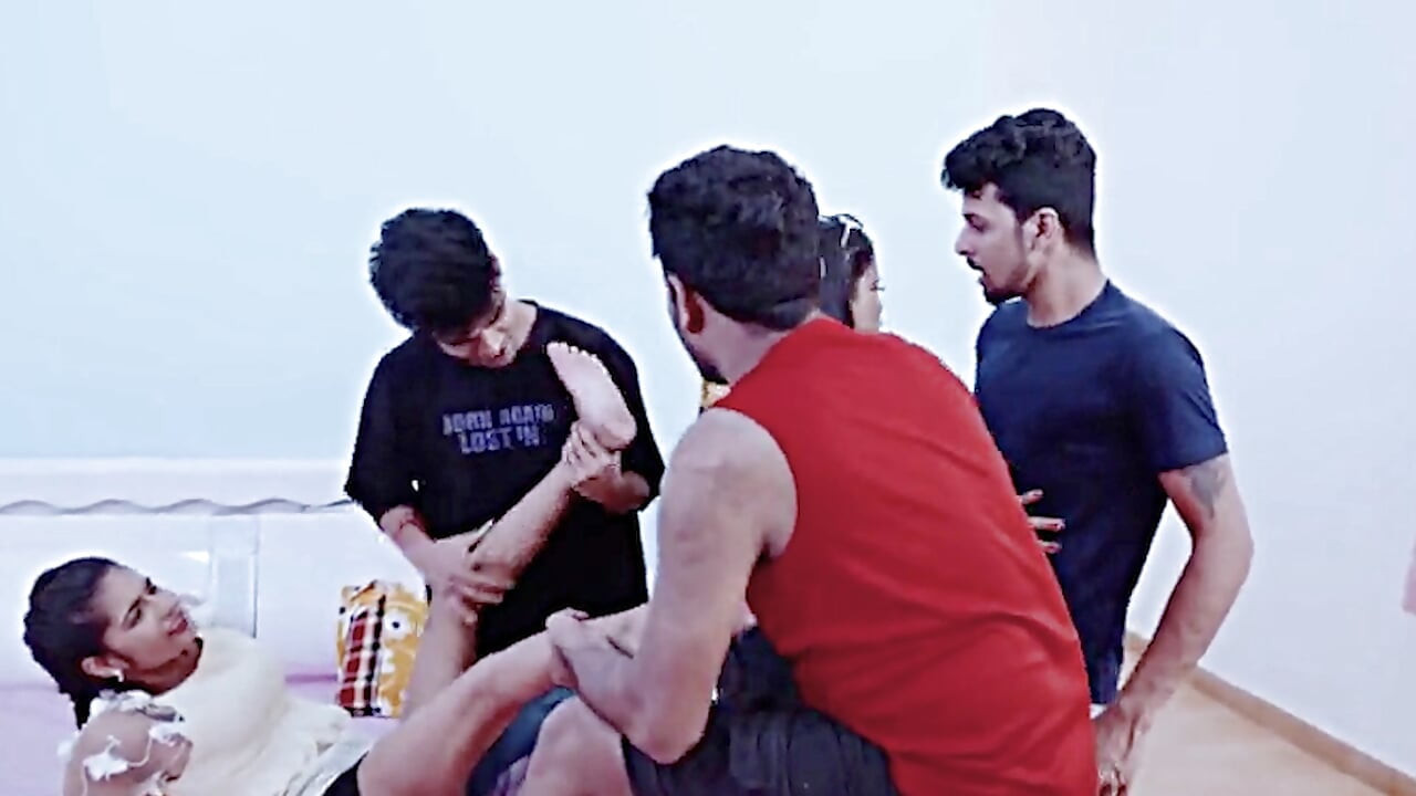FourSome Sex Cum Mouth 2026 Hindi Uncut Short Film