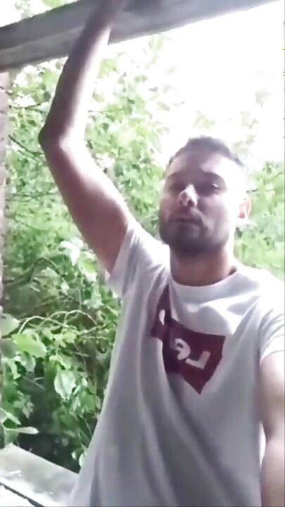 A Dude Is Jerking off in an Urban Exploration Setting and Gets Caught by a Blowjob Artist.