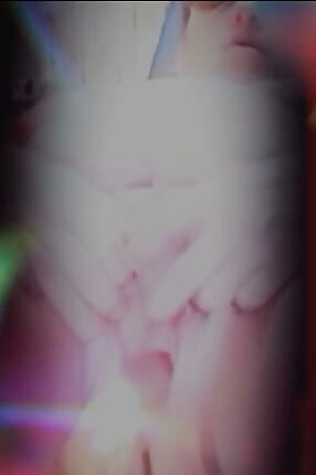 Máquina de follar y su dildo parte 3