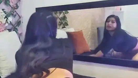 Langsing, kecil dan dengan pesona yang bisa bikin kamu dari awal