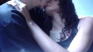 Amateur Couple kissing