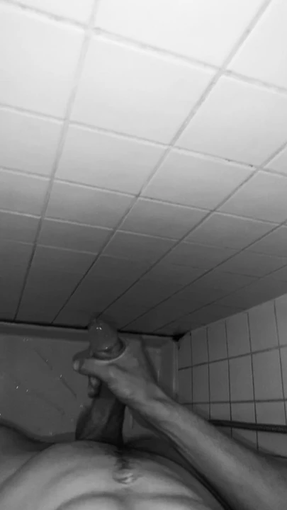 Ejaculation under hot 🥵 water