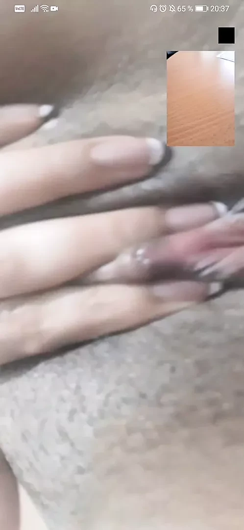 Hot Moroccan clit masturbate