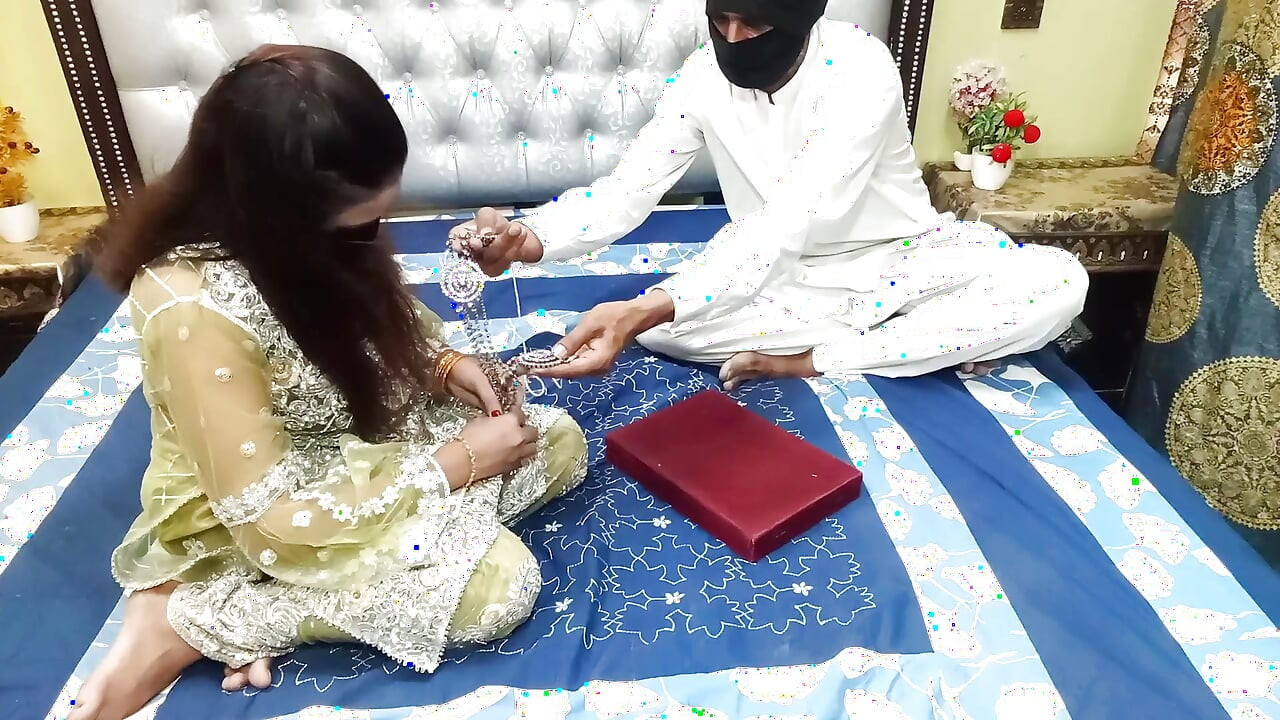 Indian Girl Reverse Cowgirl Riding on Big Dick