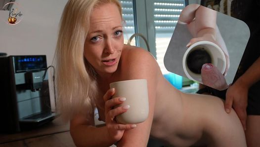 Spermageile MILF lets herself be injected into the coffee by the neighbor!!