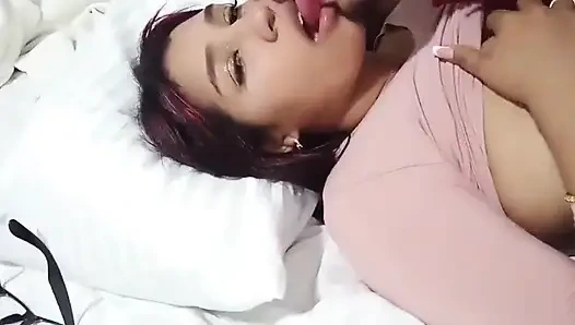 Я трахаю Cintia, которая хочет заплатить за ее колледж в Нью-Йорке