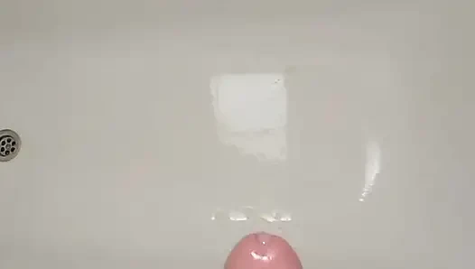 Pencereye işiyor ve boşalıyor