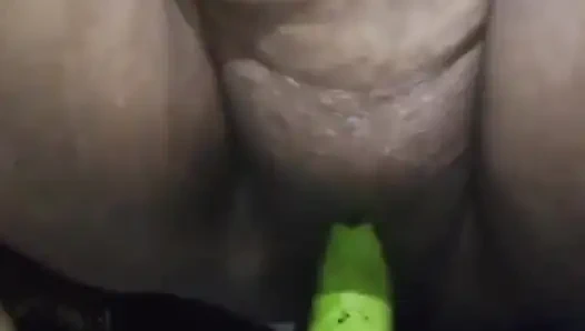 Savita Бхабхи ввела 12 чернил в ее киску