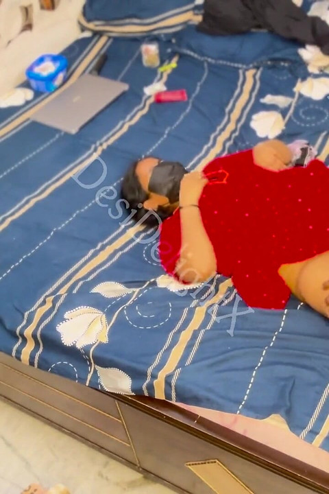 Żona w gorącej czerwonej nocy sprawia, że mąż traci kontrolę hardcor sex wszystko otwarte