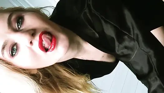 Мачеха-копательщик с золотом