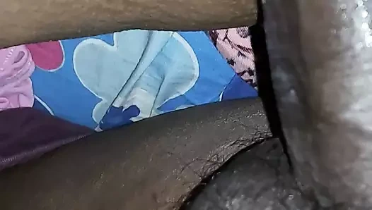 Sabah seks yapıyor,