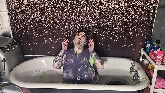 Krem ve gunge eğlencesi!