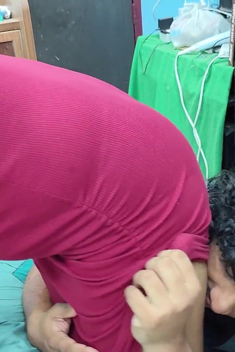 Hot Romance with Ass Kiss and Thighs Lick