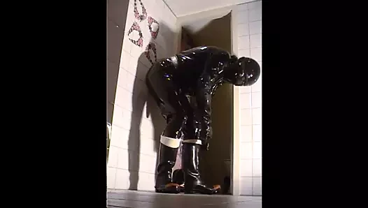 FullBikerOutfit