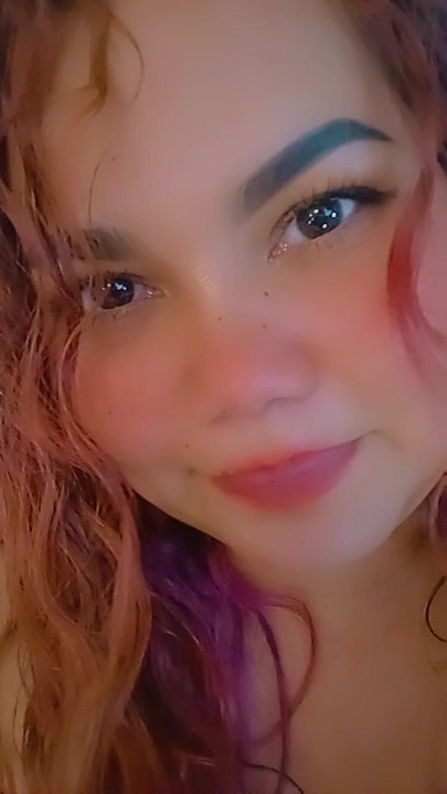 I play with my pussy, and I put my vibrator on my clitoris, it makes me moan a lot, my pussy gets wet and I have an orgasm