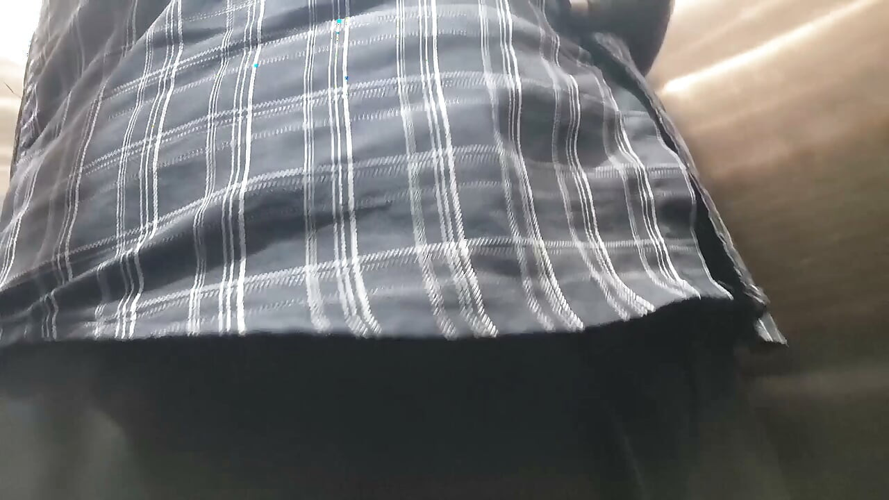 delivery boy dick flash in lift