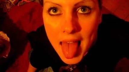 Cum in my girlfriend's mouth (part 1)