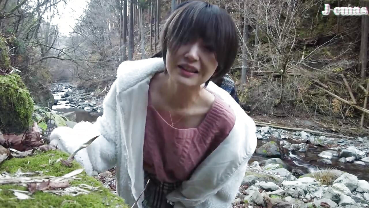 A Daring Beauty Embraces Open Air and Leaves a Warm Trace Where Passion Overflows 1st Half - C