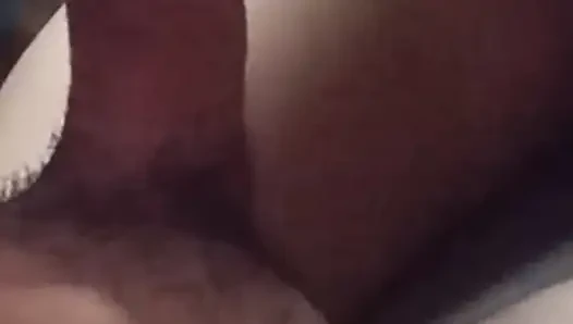 Sevgi dolu evli kadın sakso çekiyor