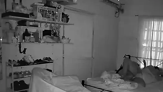 Amatör çift harika seks yapıyor