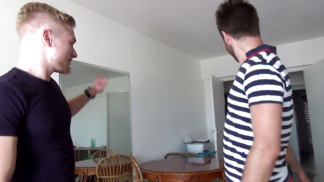 3 sublime guys for a hot fuck at the beach