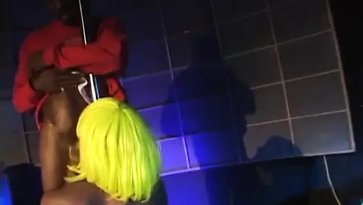 Stunning ebony model with yellow hair gets giand dick inside her holes during the party