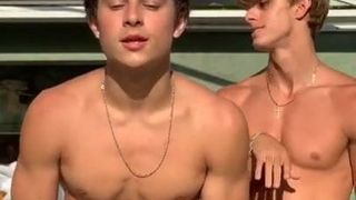 Sexy twinks dancing