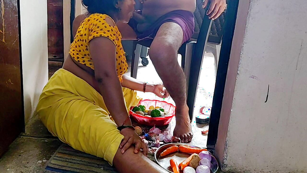 Desi stepmom's cum in mouth