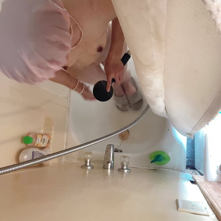 pov hana in shower time