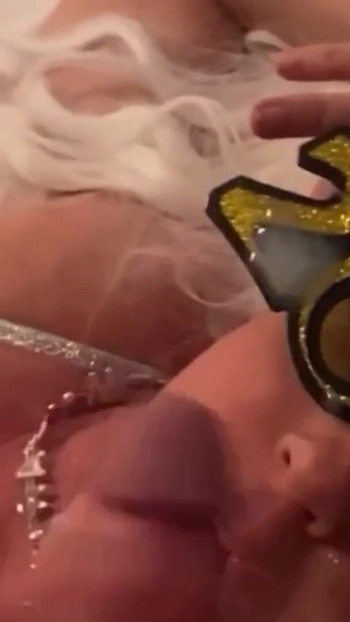 Kompilacija - droljasta sperma guzzling, kanta za spermu , pokorna , supruga , MILFA duboko prodorna , duboko u grlo | Klip 1