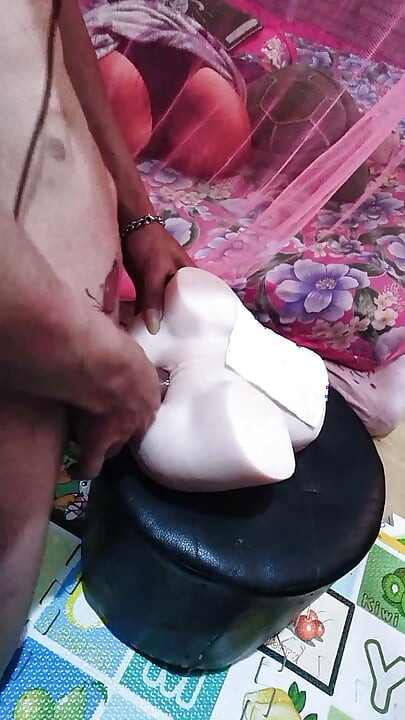 Let's masturbating together" I will help u to wet you pussy until you come