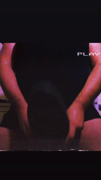 Još uvek cipele mog polubrata! Mnogo uživam