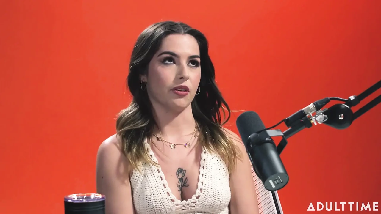 Chanel Camryn the Quiver Queen | the Adult Time Podcast